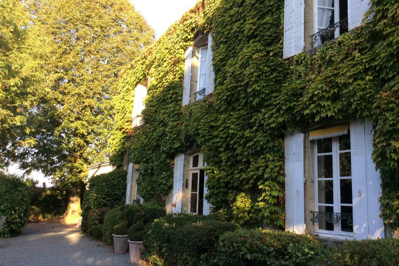 La Maison Du Pinier Breuil-Barret エクステリア 写真