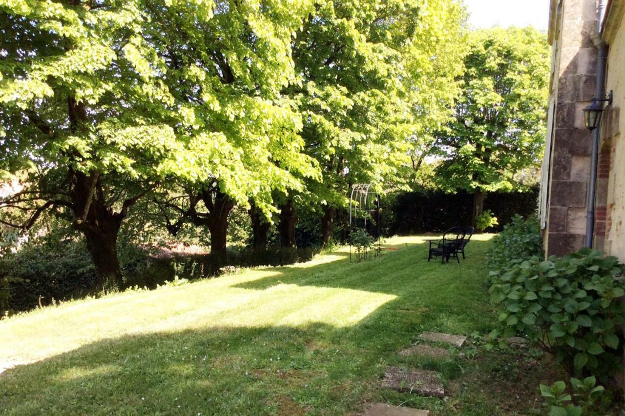 La Maison Du Pinier Breuil-Barret エクステリア 写真